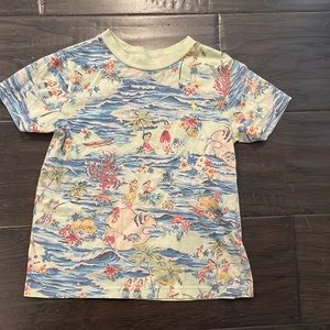 Polo/Ralph Lauren- Hawaii themed T-shirt, very Gently worn. (6)